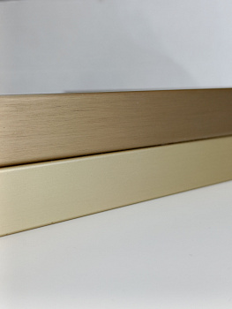 Зеркало в алюминиевой раме 05 Premium Латунь Зеркало в алюминиевой раме 05 Premium Латунь