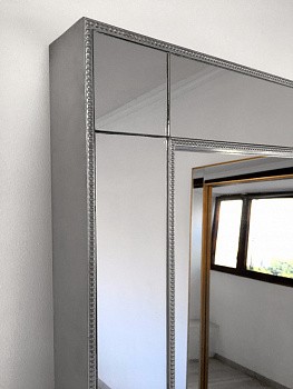 Напольное зеркало "Jacomo" Напольное зеркало "Jacomo"